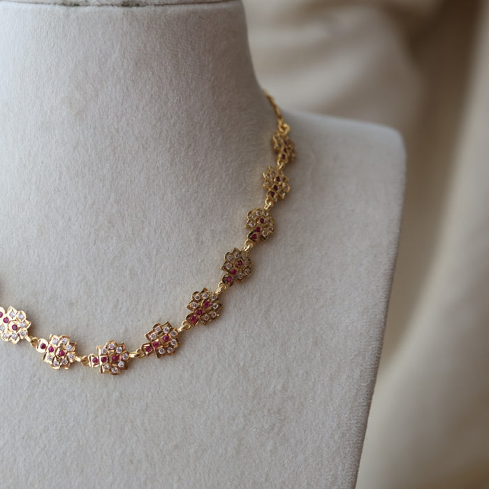 Heritage gold plated ruby white stone short necklace H5178