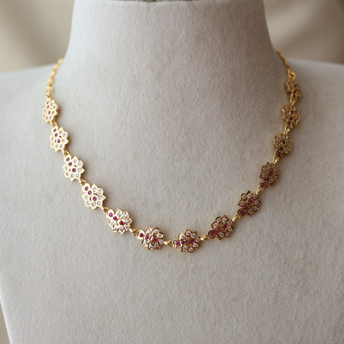 Heritage gold plated ruby white stone short necklace H5178