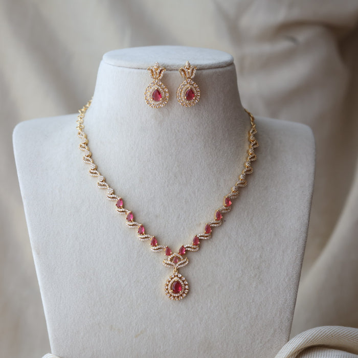 Heritage gold plated ruby white stone short necklace with earrings H837
