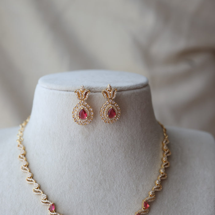 Heritage gold plated ruby white stone short necklace with earrings H837