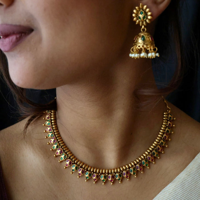 Antique gold short necklace and earrings TTS4678