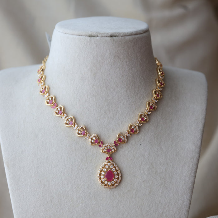 Heritage gold plated ruby white stone short necklace H8000
