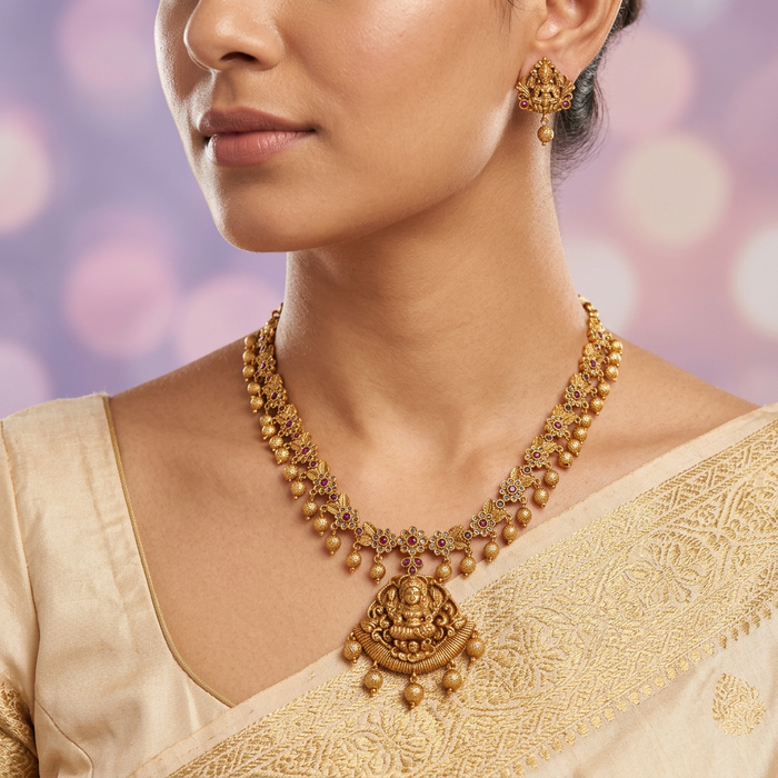 Antique gold short necklace with earrings S1B142