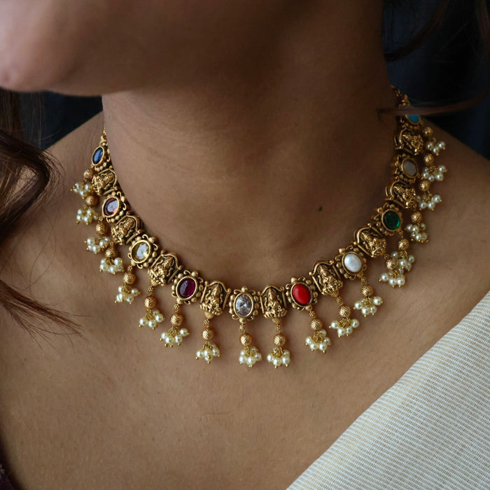 Antique gold navarathna stone short necklace and earrings TTS4623