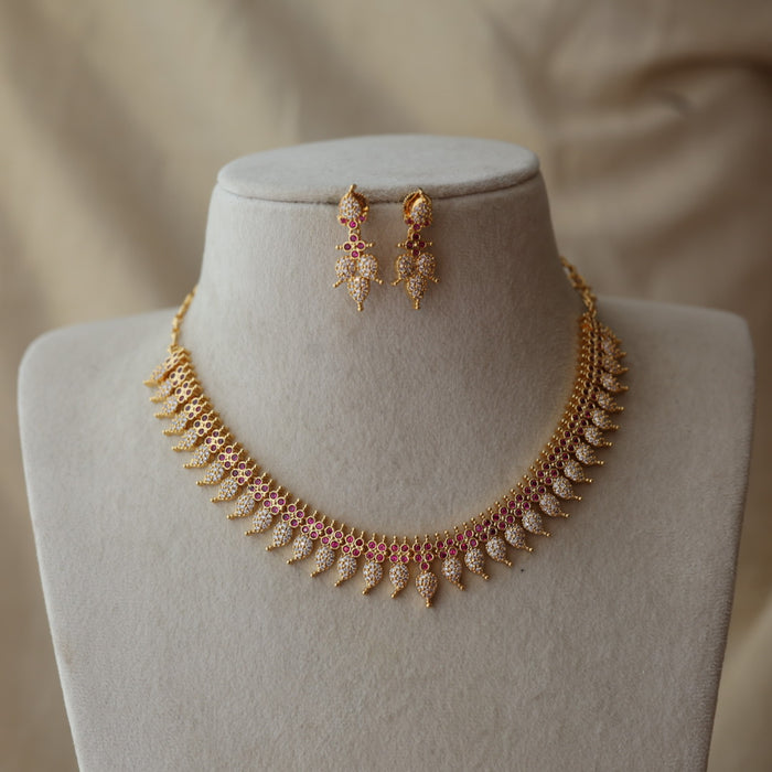 Heritage gold plated ruby white stone mango short necklace with earrings H8811