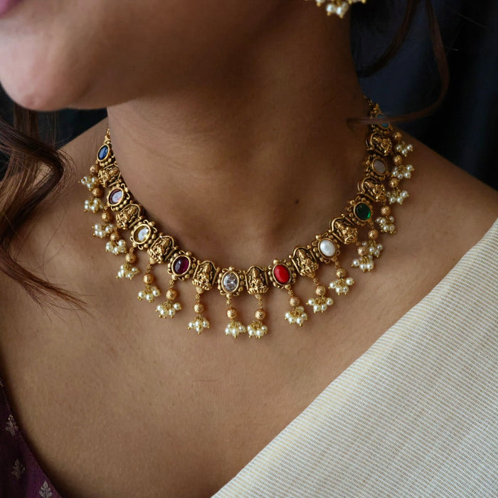 Antique gold navarathna stone short necklace and earrings TTS4623