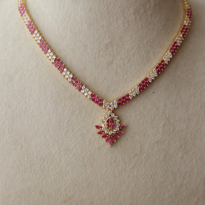 Heritage gold plated ruby white short necklace H8833