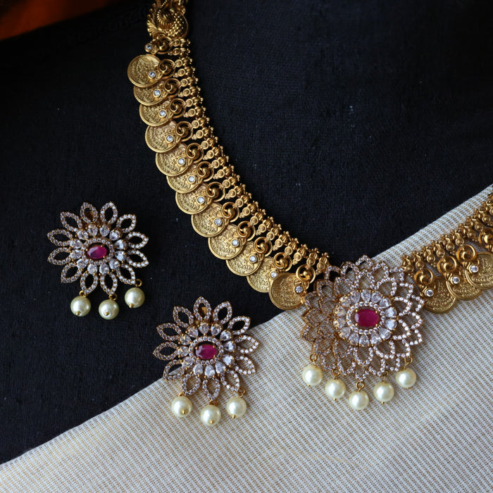 Antique short necklace and earrings S1B123