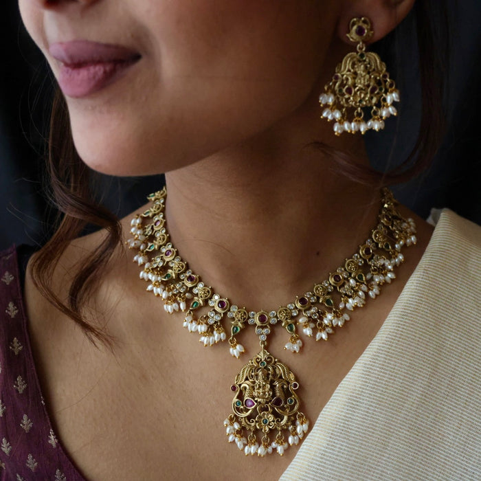 Antique pearl short necklace with earrings S1B11024