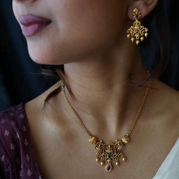 Antique ruby green stone short necklace with earrings TT02054