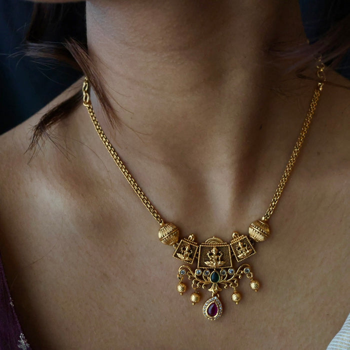 Antique ruby green stone short necklace with earrings TT02054