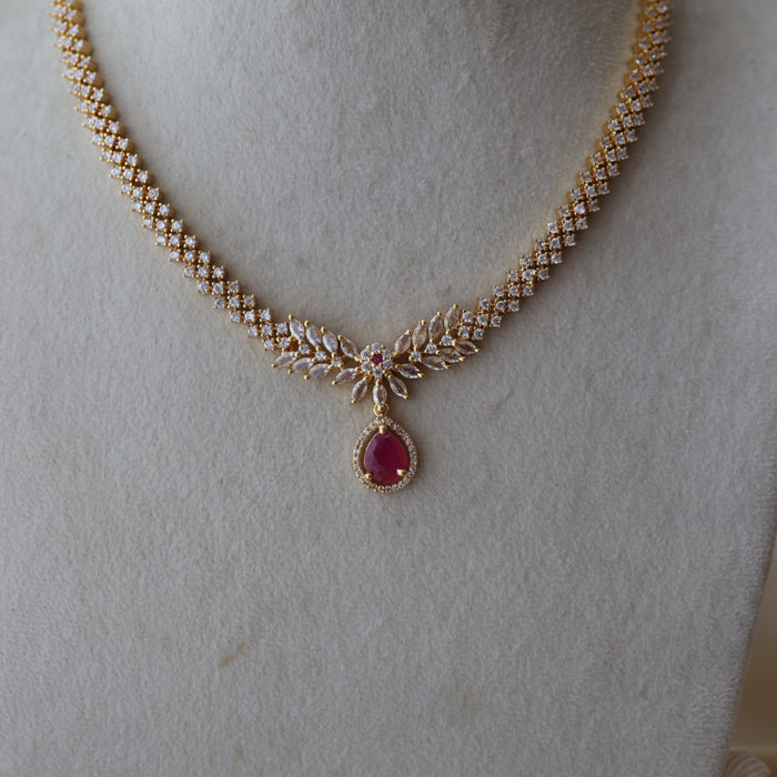 Heritage gold plated ruby white stone short necklace with earrings H80313
