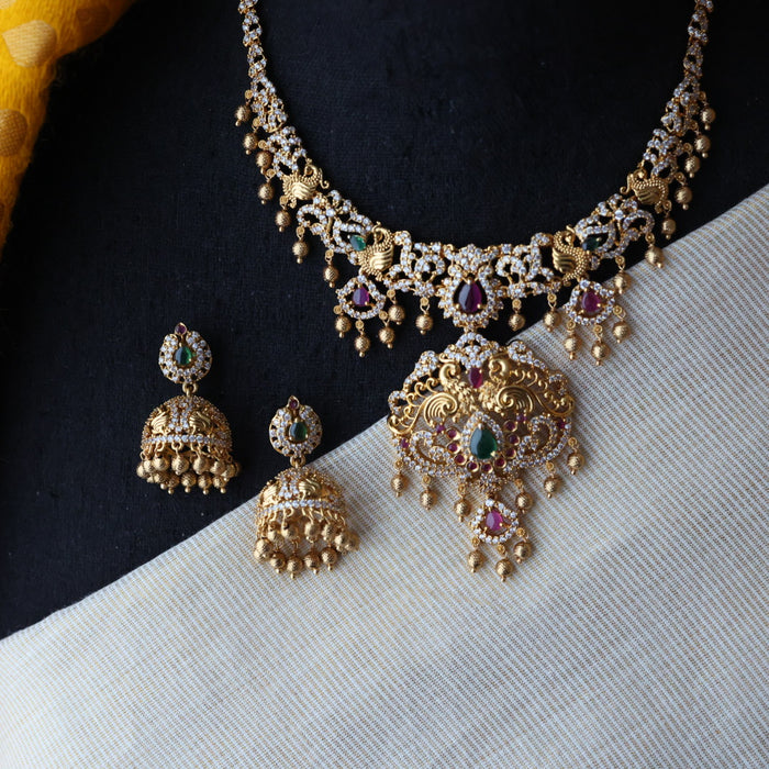 Antique short necklace with earrings S1B11023