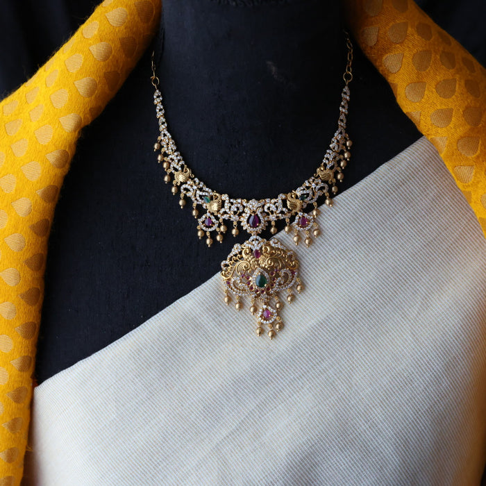 Antique short necklace with earrings S1B11023