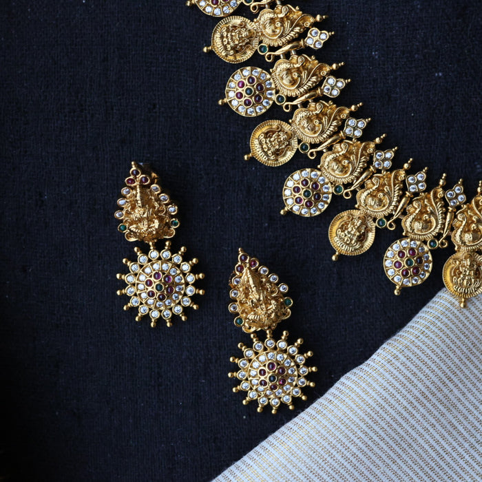 Antique short necklace with earrings S1B138