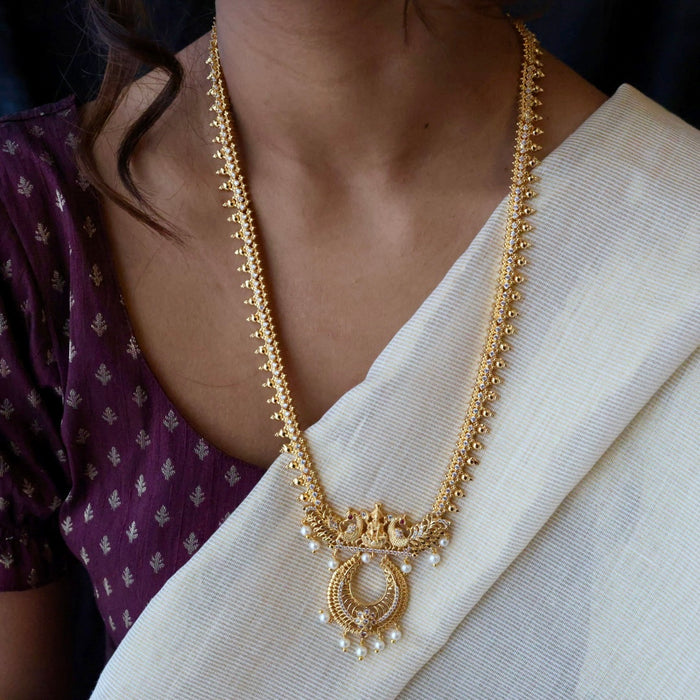 Heritage gold plated white stone long necklace with earrings HL5713