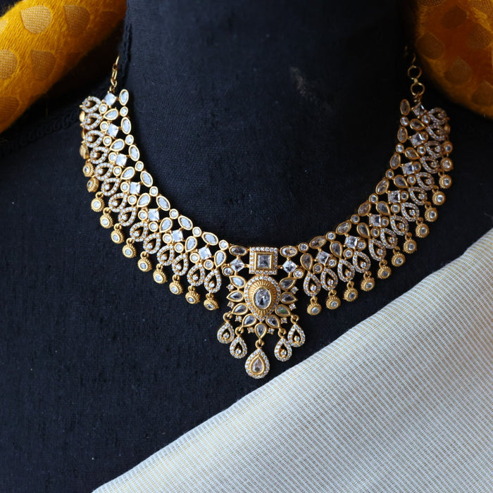 Antique white stone short necklace with earrings S1B140