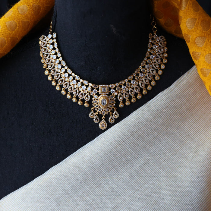 Antique white stone short necklace with earrings S1B140