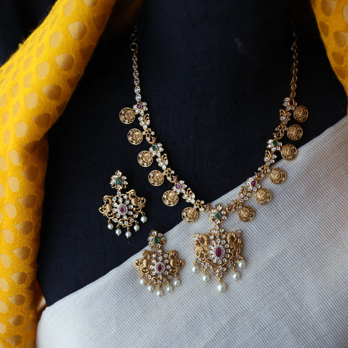 Antique short necklace and earrings S1B136