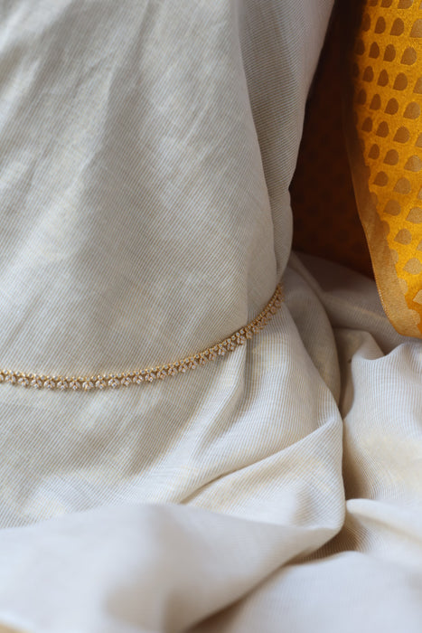 Heritage gold plated white stone waistchain HW3451