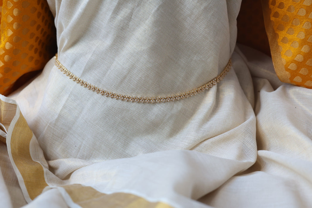 Heritage gold plated white stone waistchain HW3451