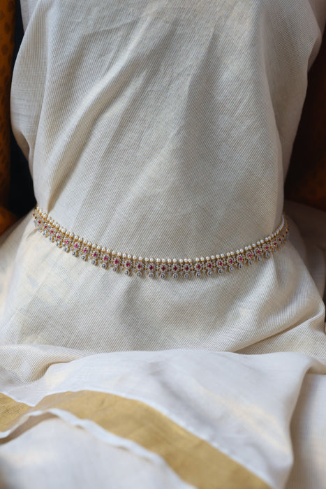 Heritage gold plated white ruby stone and pearl waistchain HW3455