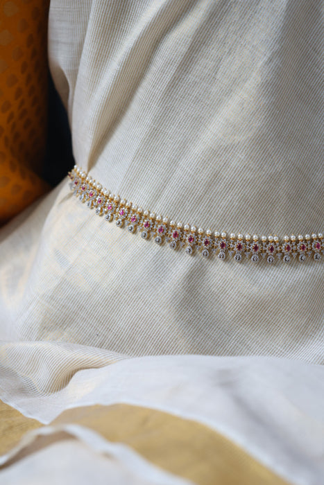 Heritage gold plated white ruby stone and pearl waistchain HW3455