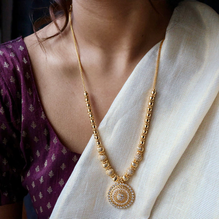 Heritage gold plated white stone long necklace HL2392