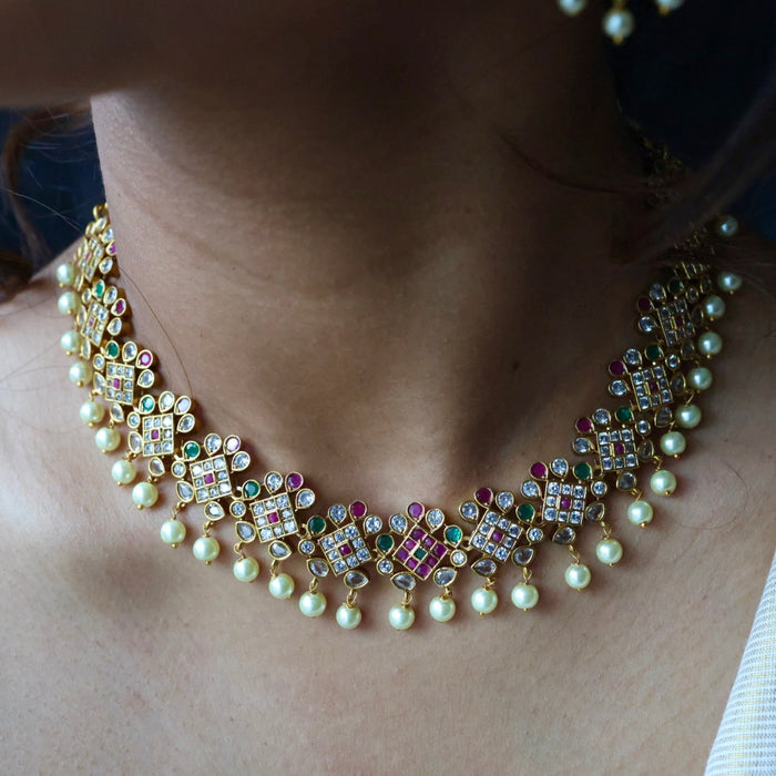 Antique pearl short necklace with earrings S1B1688