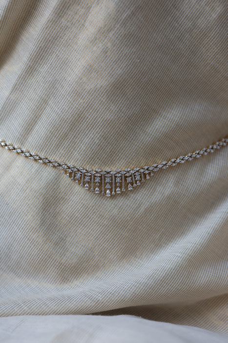Heritage gold plated white stone waistchain HW34782