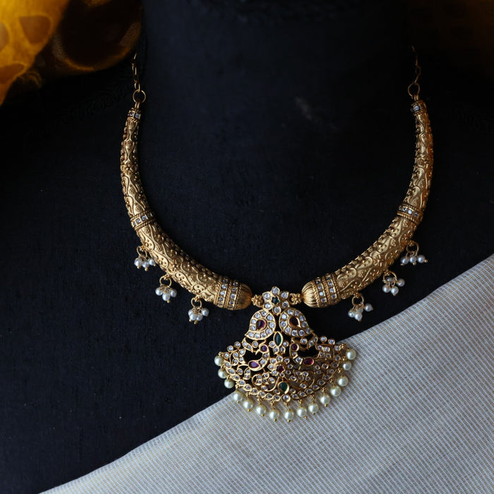 Antique gold short necklace with earrings S1B1088