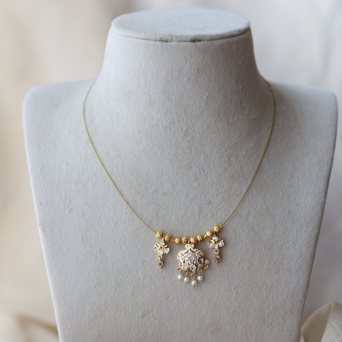 Heritage gold plated invisible nacklace IN723