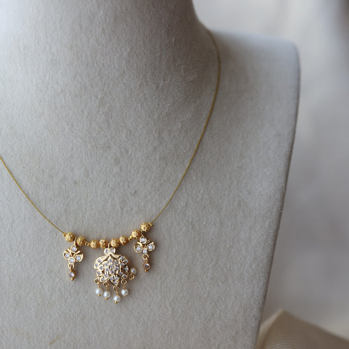 Heritage gold plated invisible nacklace IN723