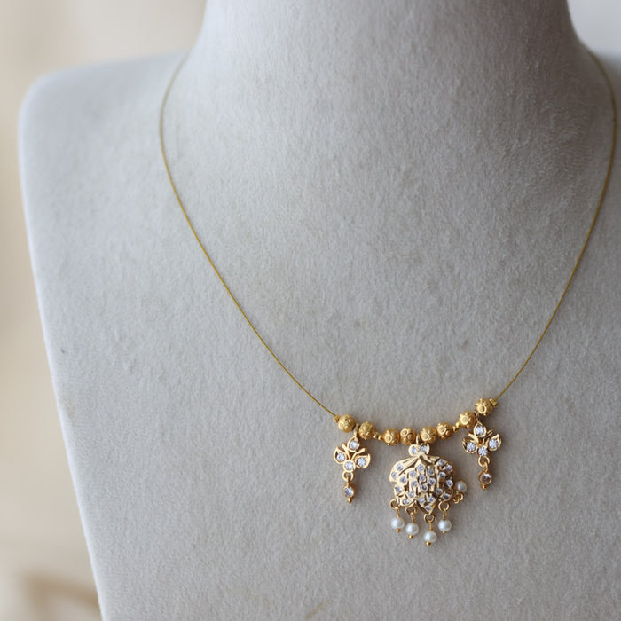 Heritage gold plated invisible nacklace IN723