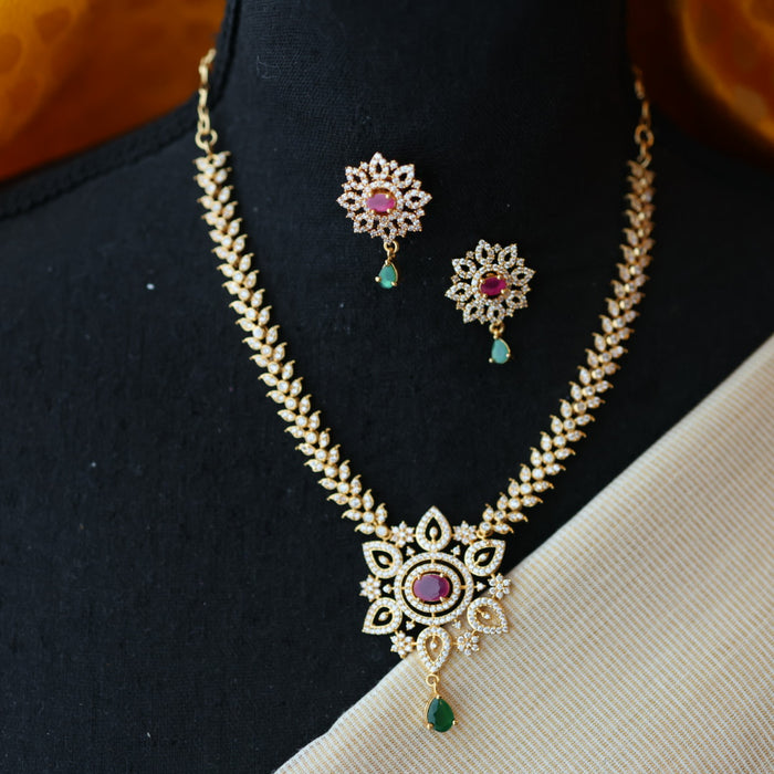 Heritage gold plated ruby white stone short necklace with earrings H8145