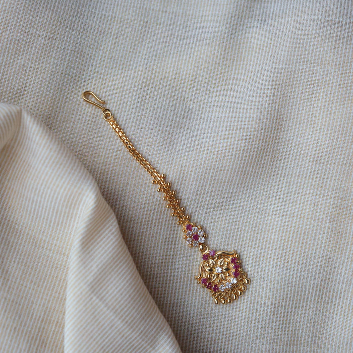 Heritage gold plated ruby white stone tikka TH1005