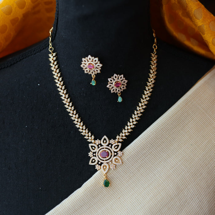 Heritage gold plated ruby white stone short necklace with earrings H8145