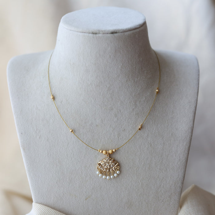 Heritage gold plated invisible nacklace IN7999