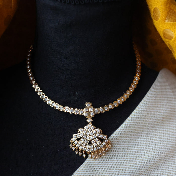 Heritage gold plated white stone short necklace H2392