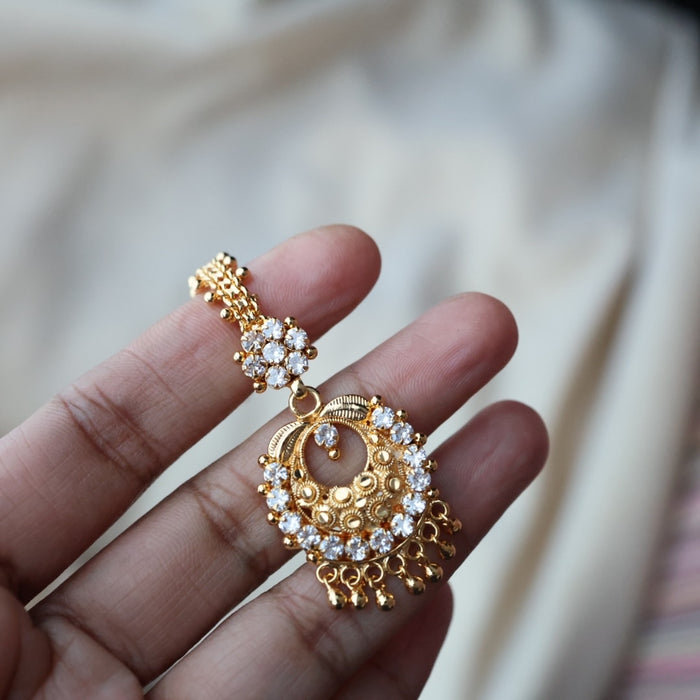 Heritage gold plated white stone tikka TH1003