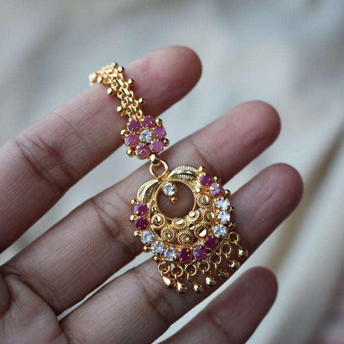 Heritage gold plated ruby white stone tikka TH1001