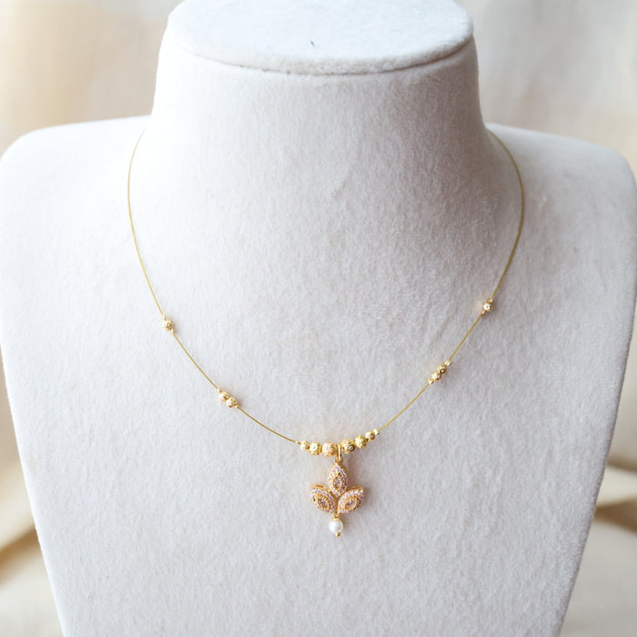 Heritage gold plated invisible short necklace IN9772