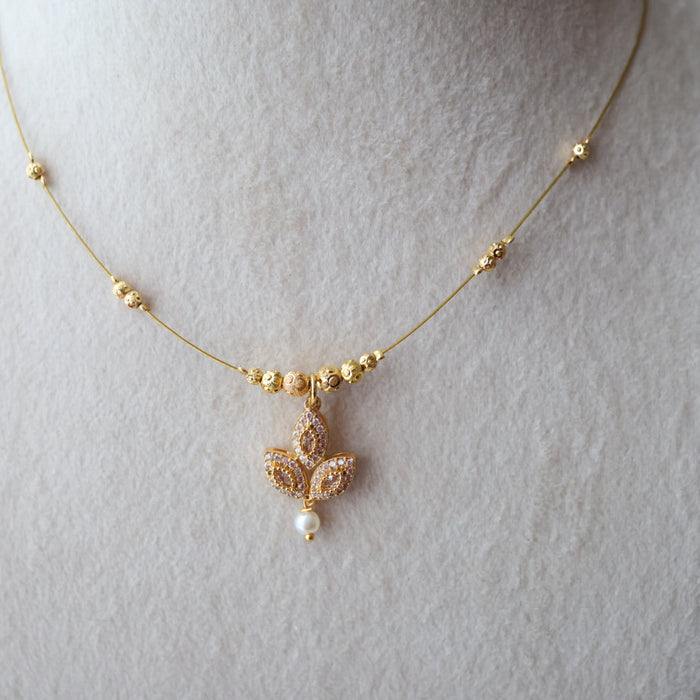 Heritage gold plated invisible short necklace IN9772