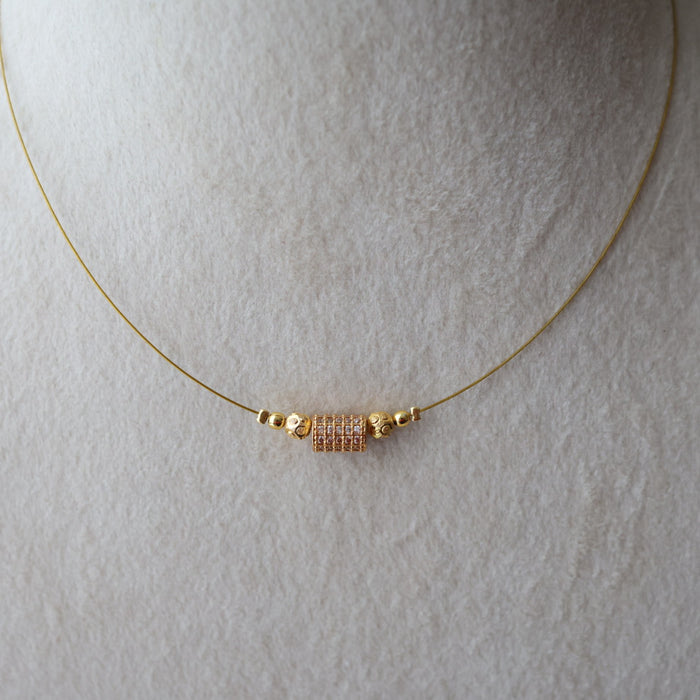Heritage gold plated invisible short necklace IN9013