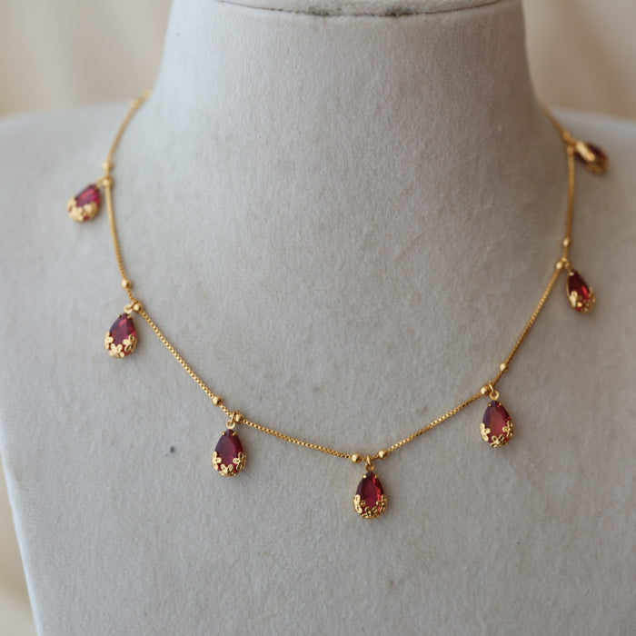Heritage gold plated short necklace with earrings H6899