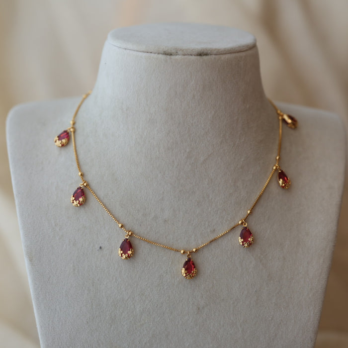 Heritage gold plated short necklace with earrings H6899