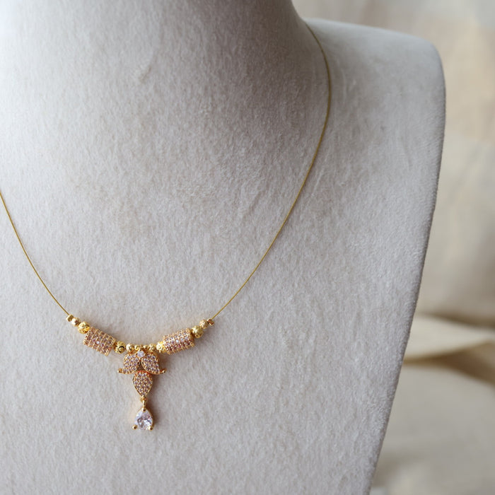 Heritage gold plated invisible short necklace IN9054