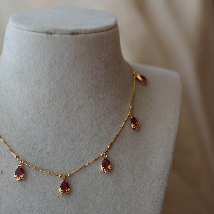 Heritage gold plated short necklace with earrings H6899