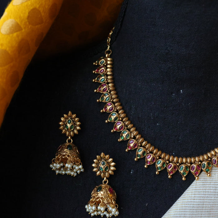 Antique gold short necklace and earrings TTS4678