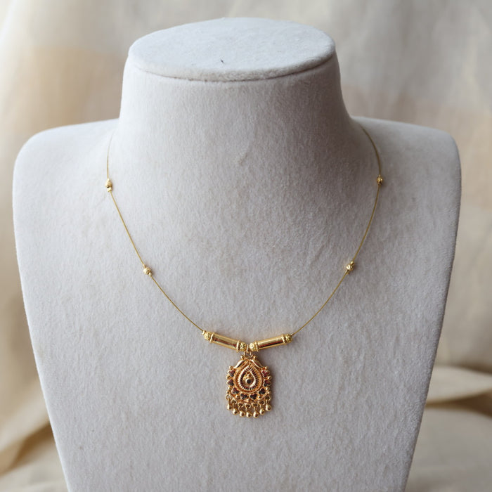Heritage gold plated invisible short necklace IN3421